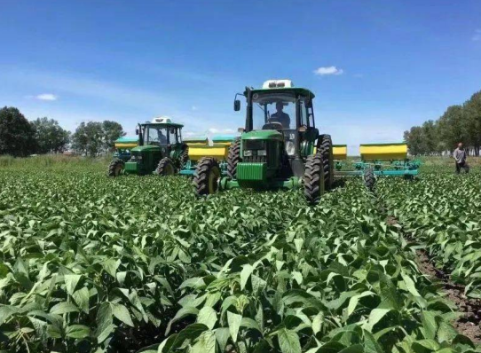 三農(nóng)日?qǐng)?bào)|政策：積極扶持大豆生產(chǎn)；數(shù)據(jù)：國(guó)家明確要求發(fā)力農(nóng)業(yè)機(jī)器人