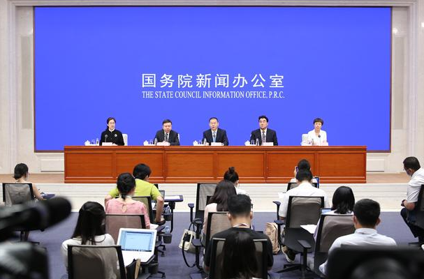 實(shí)錄丨國務(wù)院政策例行吹風(fēng)會(huì)介紹支持農(nóng)民工就業(yè)創(chuàng)業(yè)相關(guān)舉措情況